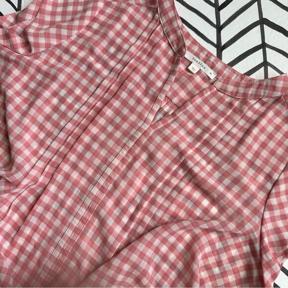 Fun2Fun Size XL Pink and White V-Neck Checkered Pattern Tunic Blouse - Picture 1 of 4